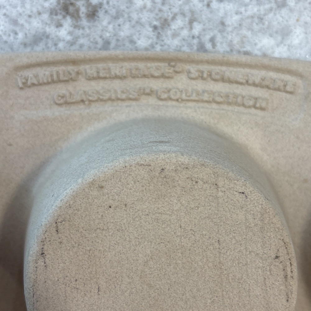 The Pampered Chef Family Heritage Stoneware 12 Cupcake Muffin Pan Baking Stone - Picture 5 of 11